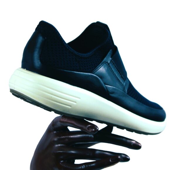 Ecco Soft 7 Danish Design Dark Blue Woven Casual Slip On Sneaker, Size 8 - Picture 5 of 8